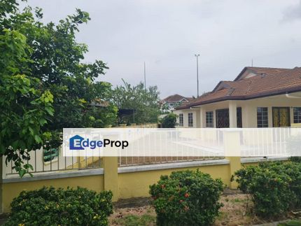 Sale Single Storey Semi D House Rasah Jaya, Jalan Rasah, Seremban, Easy access to Town Highway & Gated Guarded (Big Land 5100sqft), Negeri Sembilan, Seremban