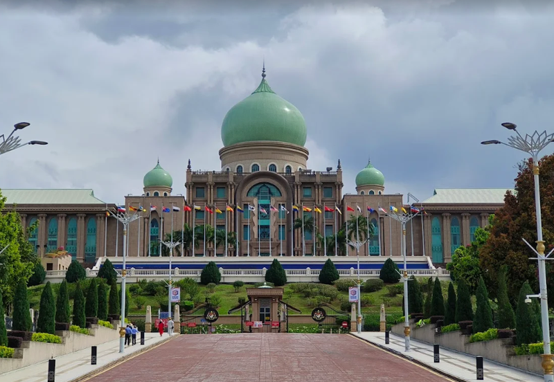 Putrajaya Presint 10 Bungalow lot 24 hrs security Freehold Nr Seri Perdana