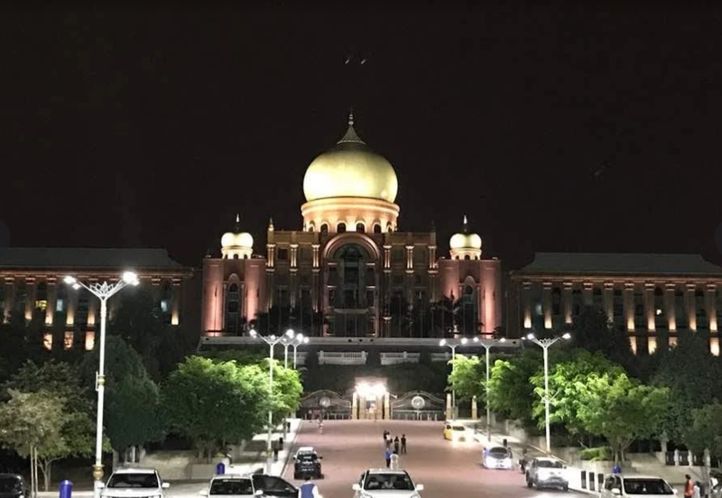 Putrajaya Presint 10 Bungalow lot 24 hrs security Freehold Nr Seri Perdana