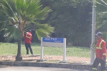 Putrajaya Presint 10 Bungalow lot 24 hrs security Freehold Nr Seri Perdana