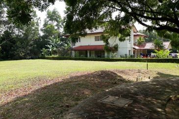 Putrajaya Presint 10 Bungalow lot 24 hrs security Freehold Nr Seri Perdana