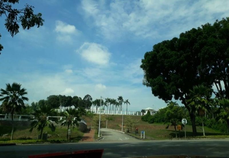 Putrajaya Presint 10 Bungalow lot 24 hrs security Freehold Nr Seri Perdana