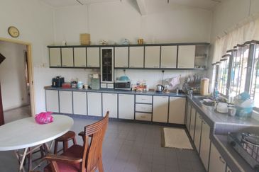 Seksyen 18, Petaling Jaya