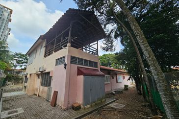 Kampung Tunku