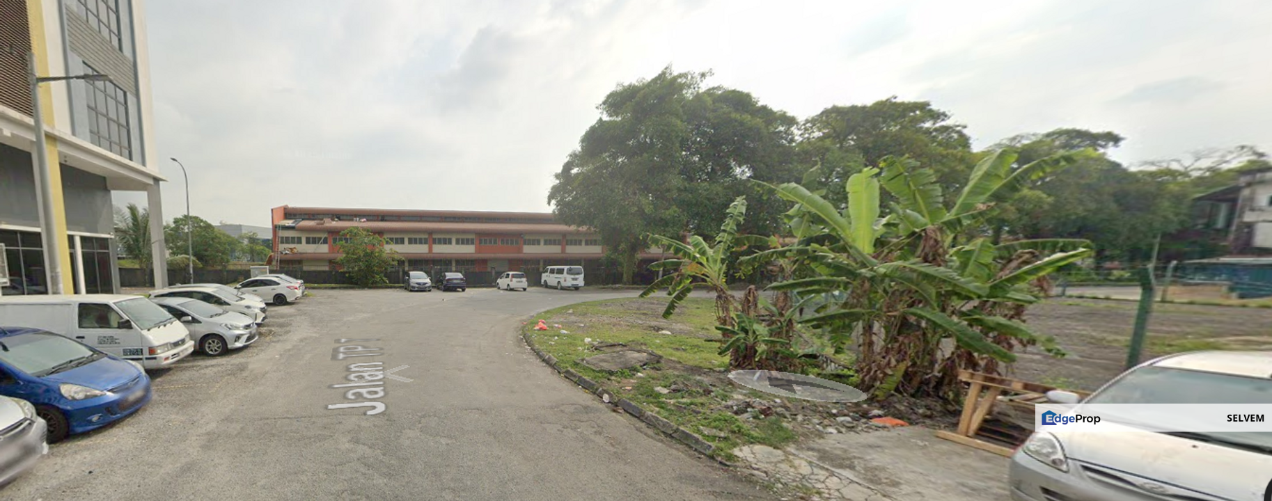 Taman Perindustrian UEP Subang 2.5 storey with lift Freehold Fully furnished, Selangor, Subang Jaya