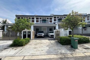 Cradleton @ Eco Majestic