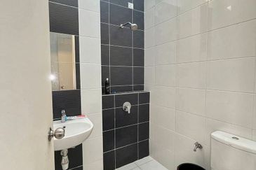 Cradleton @ Eco Majestic