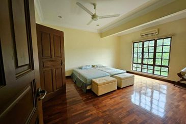 Sungai Buloh Country Resort