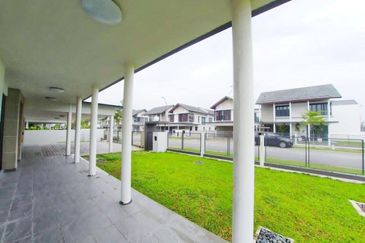 Tiana Elmina Gardens