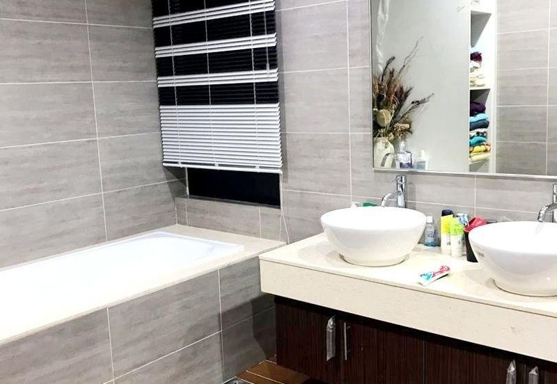 Bandar Tun Hussein Onn