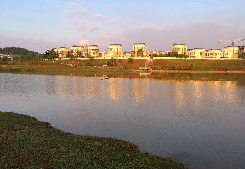 Bandar Tun Hussein Onn