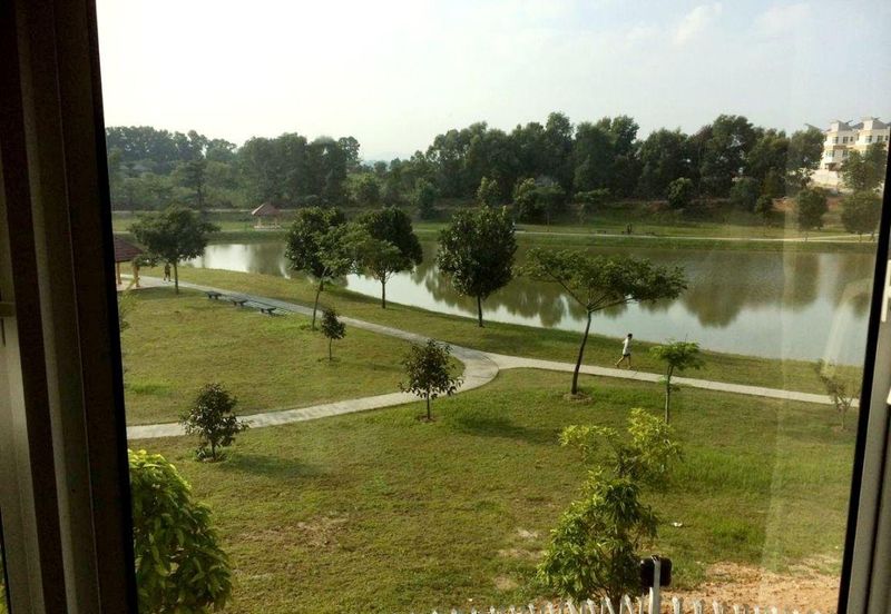 Bandar Tun Hussein Onn