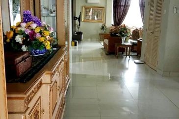 Bandar Tun Hussein Onn