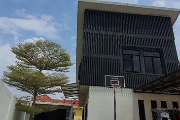 Seksyen 8, Shah Alam