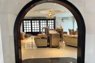 BEAUTIFUL EUROPEAN DESIGNED BUNGALOW IN PJ