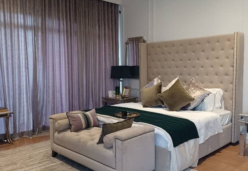 Fully-furnished Mulia Residence 