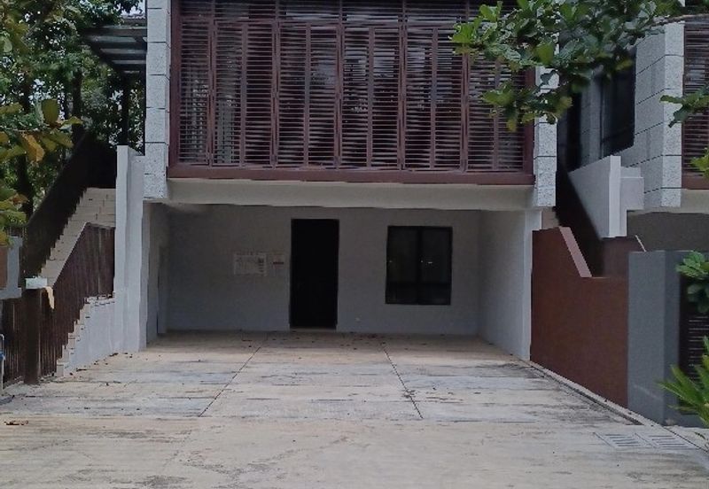 Best Buy Semi-D Mulia Residence