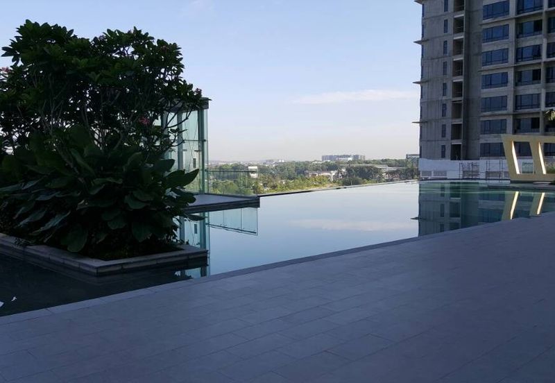 Pandora @ Tropicana Metropark