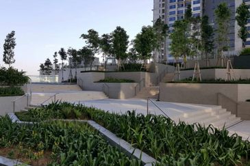 Pandora @ Tropicana Metropark