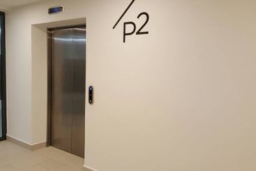 Pandora @ Tropicana Metropark