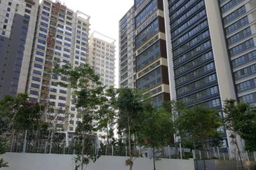 Pandora @ Tropicana Metropark