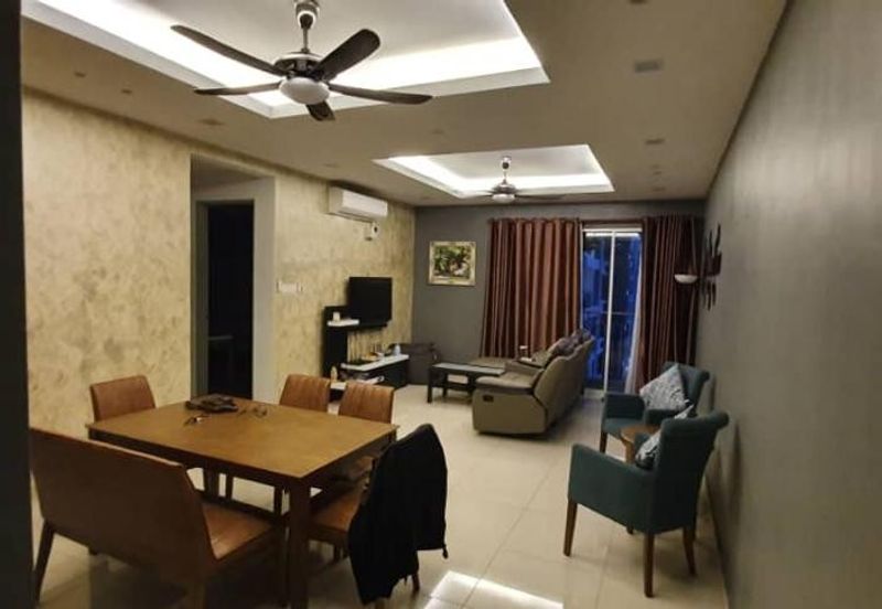 7 Tree Seven Residence