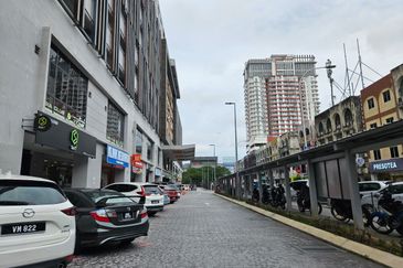 The Grand Subang SS15