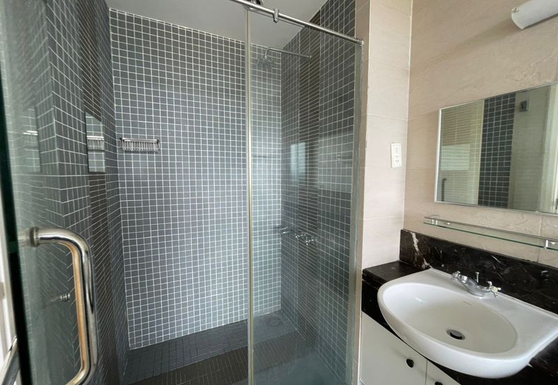 Ara Hill Condominium