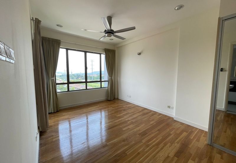 Ara Hill Condominium