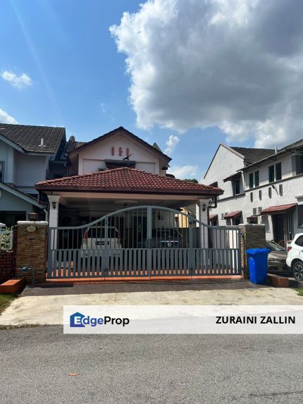 Taman Bukit Saga Seksyen 26 Shah Alam End Lot 2 Storey Terrace House Renovated, Selangor, Shah Alam