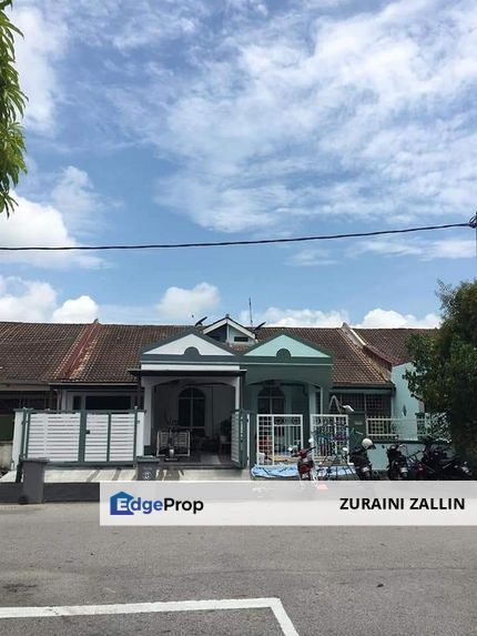 Renovated Single Storey Terrace House  Taman Desa Cempaka Nilai , Negeri Sembilan, Nilai