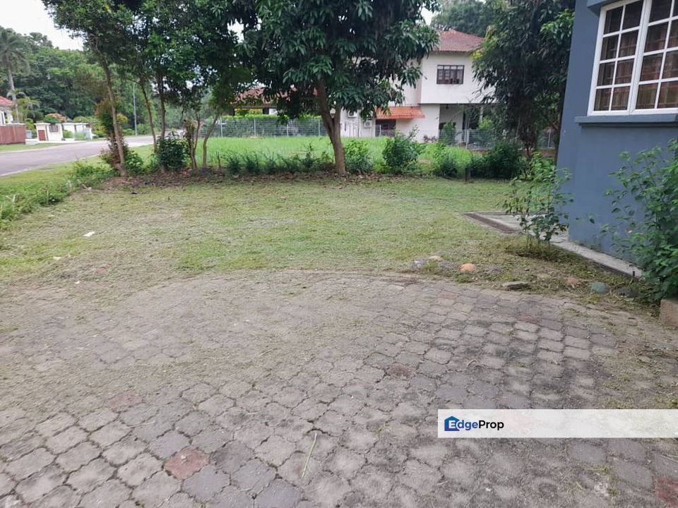 2 storey Bungalow at Tiara Melaka Golf & Country Club, Melaka, Bukit Katil