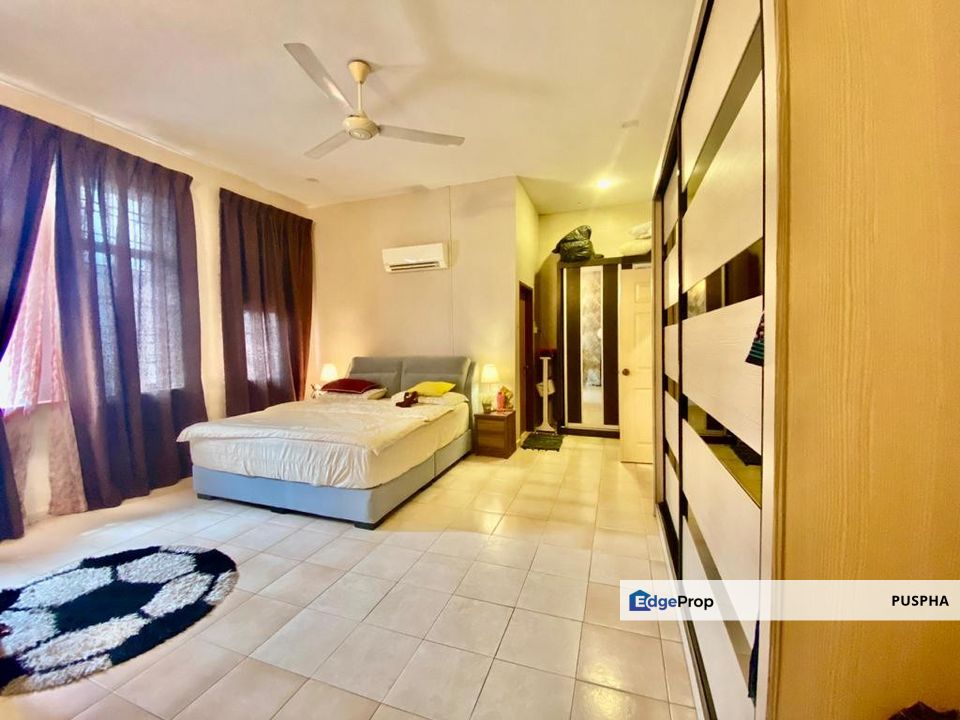 2 storey house at Taman Pertam Jaya, Melaka, Ujong Pasir