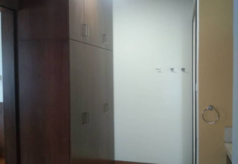 2 Storey Bangalow In Kampung Lapan