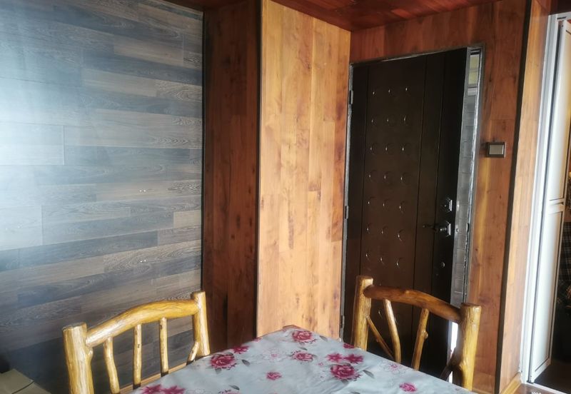 CONDOMINIUM GOLDEN COAST (PANTAI MAS)