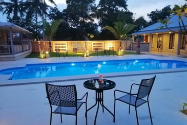 The Exclusive Freehold Resort bungalow for Sale at Alai, Melaka 