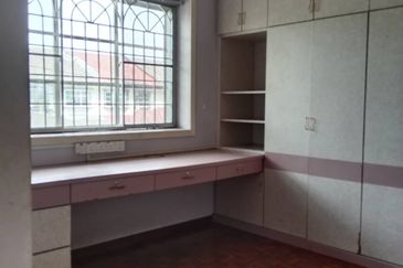 Taman Muzaffar Heights