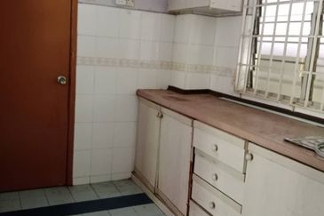 Taman Muzaffar Heights