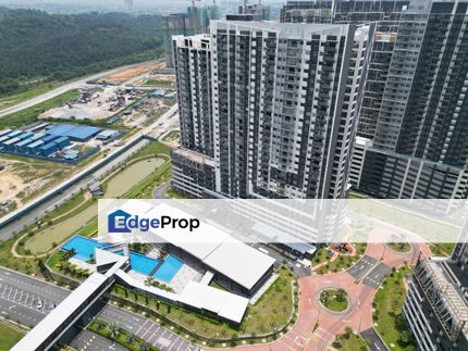 Corner Duplex Unit Residensi Adelia Bangi Avenue Kajang, Selangor, Bangi