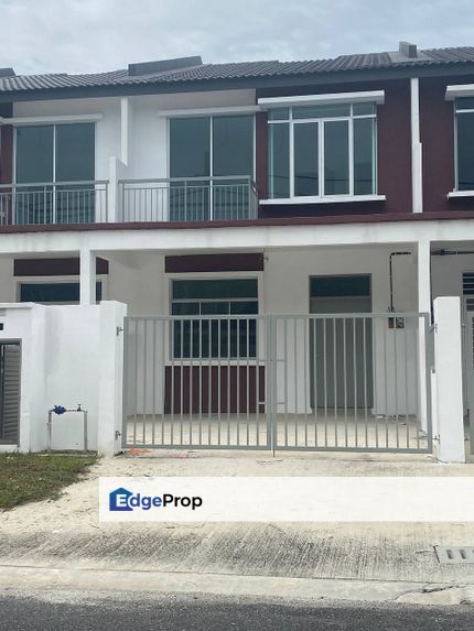 Double Storey Terrace House Taman Scientex Kundang Jaya Rawang, Selangor, Rawang