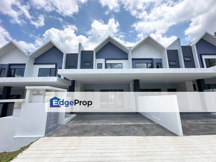 Newly Unit Double Storey Villa Sierra Hijauan Ampang Jaya, Selangor, Ampang