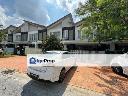 Double Storey Superlink Glenmarie Temasya Suria Shah Alam, Selangor, Glenmarie