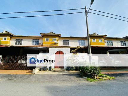 Full Renovated Double Storey Terrace Taman Emas Dengkil, Selangor, Sepang