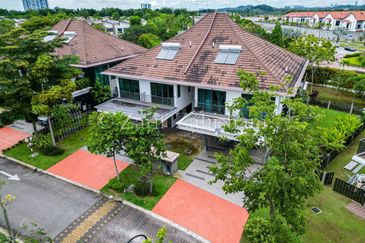 Charms of Nusantara, Setia Eco Glades