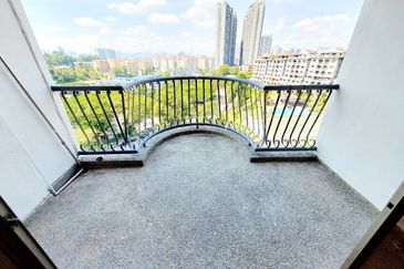 Sri Kinabalu Condominium