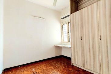 Sri Kinabalu Condominium