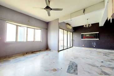 Sri Kinabalu Condominium