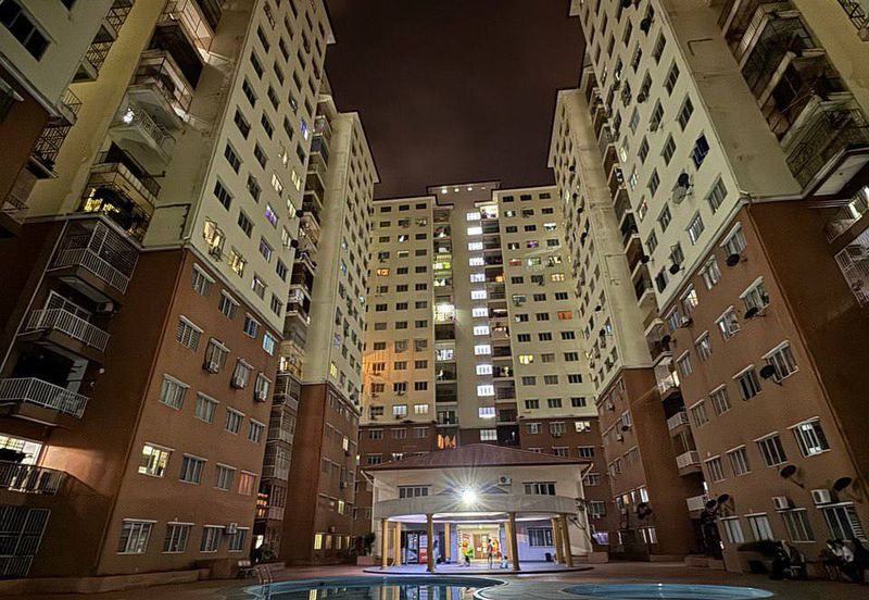 Pangsapuri Damai Mewah B