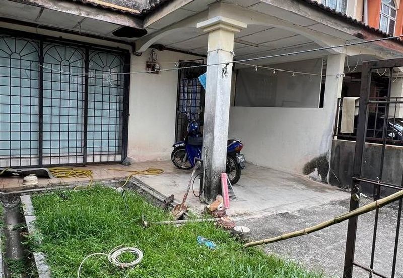 Taman Dahlia, Sepang