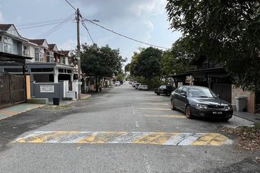 Taman Dahlia, Sepang